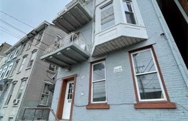 611 Turner Street - 611 Turner Street, Allentown, PA 18102