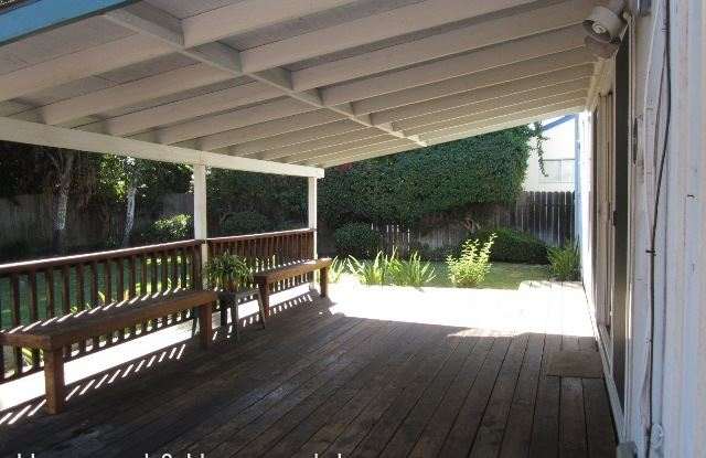 22612 Kittridge St. Gallery 2