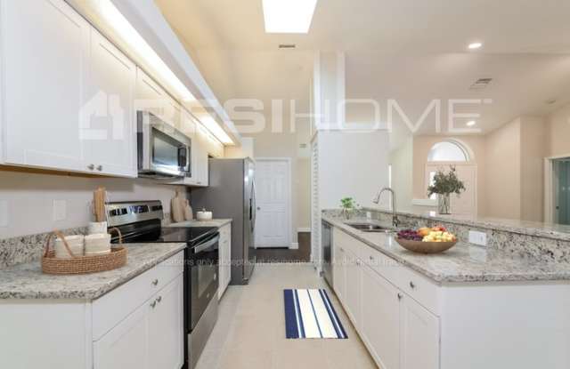 6405 64th Drive East Gallery 2