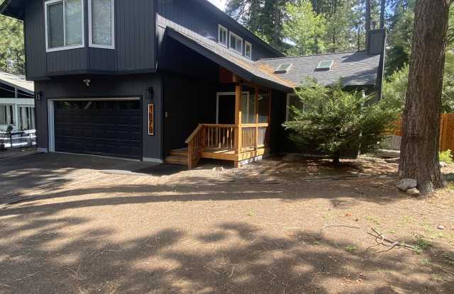1879 Bella Coola Drive photos photos