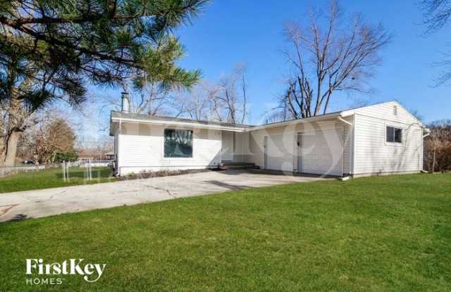 703 Hamblen Road Gallery 2
