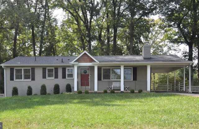 904 CONSTELLATION DR - 904 Constellation Drive, Great Falls, VA 22066
