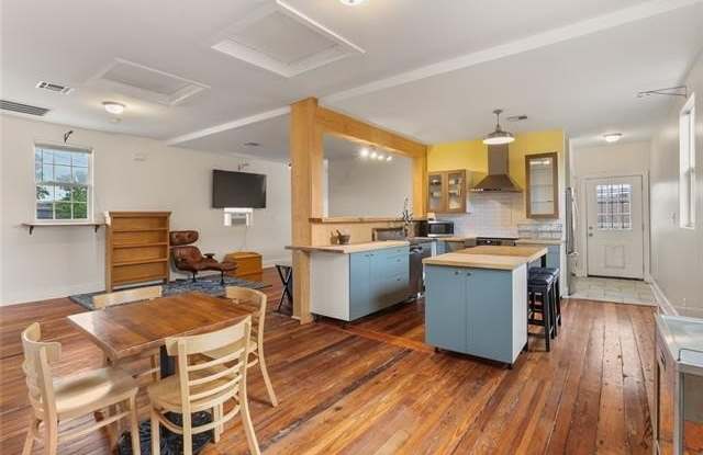 435 NEWTON Street photos photos