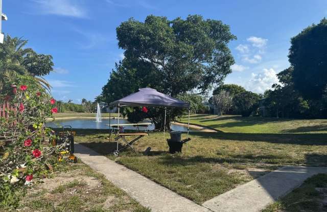 Charming 2BR Condo in Boynton Beach Gallery 4