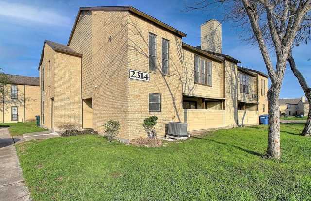 2314 Capitan Unit A - 2/Bed 1.5/Bath - $1095/month photos photos