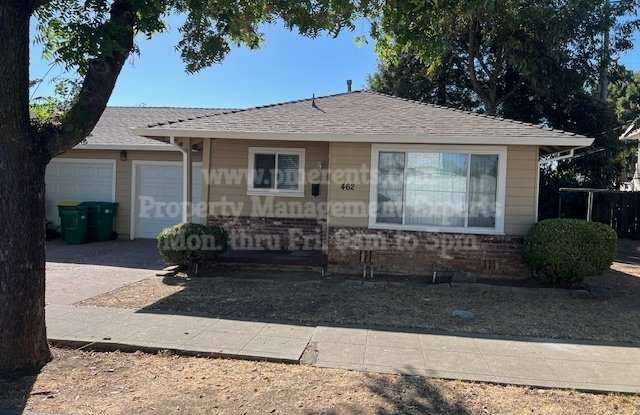 462 East Pine Street - 462 East Pine Street, Stockton, CA 95204