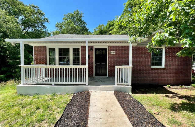 1919 Maryland Avenue Gallery 3