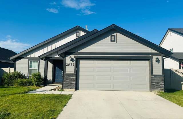 Beautiful Modern Home! Built Just 4 Years Ago! photos photos