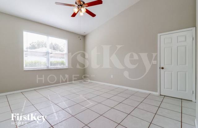 11805 Cliffwood Court Gallery 3