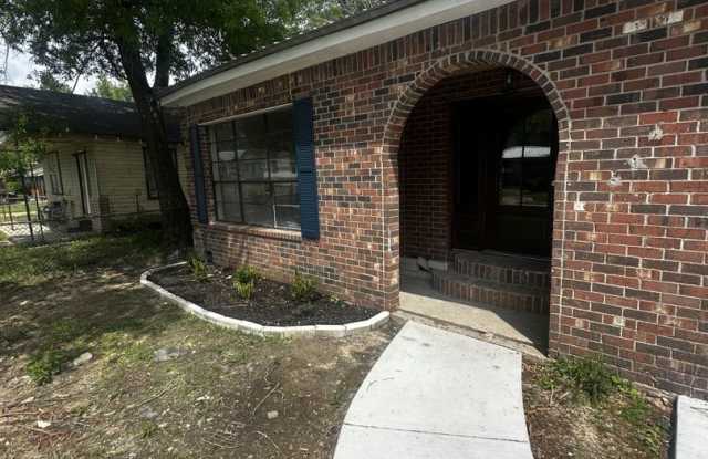 208 Wilbert Dangerfield Drive photos photos