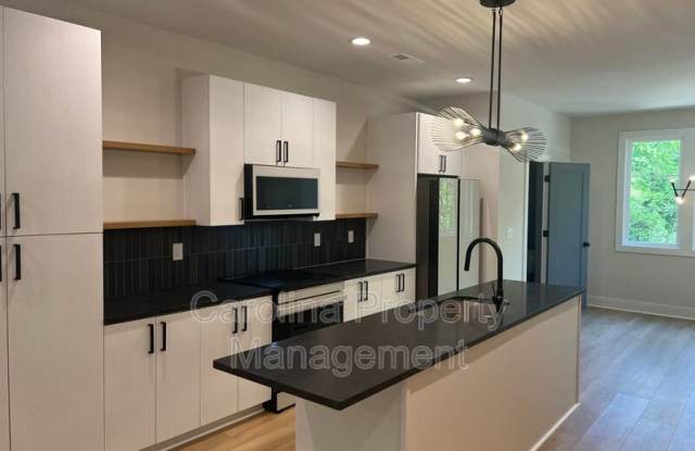 1356 Briar Creek Rd photos photos