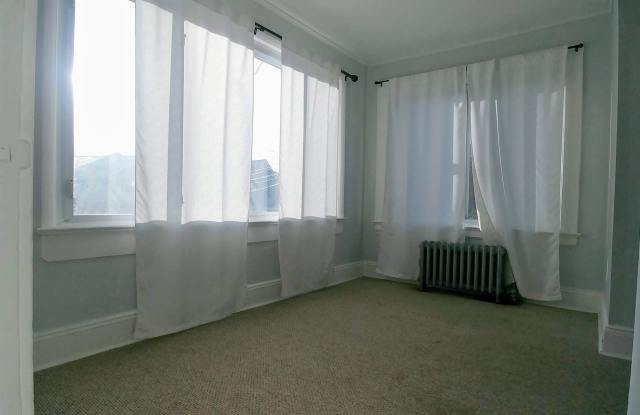 96 Eastern Way Gallery 2