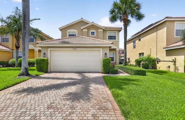 7630 Topiary Avenue Gallery 1