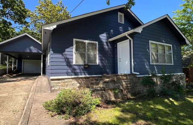 Sweet COZY ~ 3 Bedroom 1 Bath in the heart of Tahlequah Gallery 3