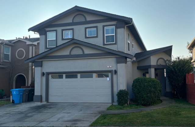 Beautiful 2-Story Home For Rent in Vacaville photos photos
