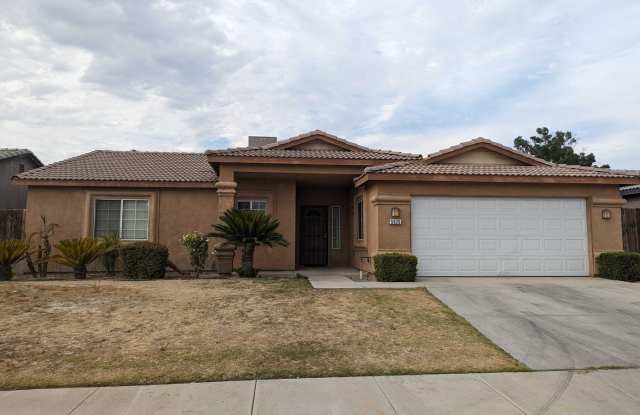 Comfortable Home in East Bakersfield photos photos