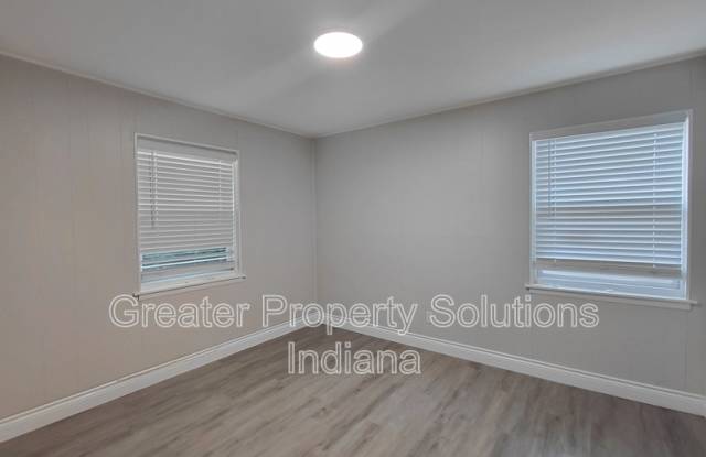 7974 White Oak Lane Gallery 4