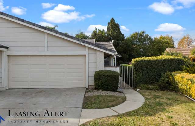 25713 Leticia Dr Gallery 1
