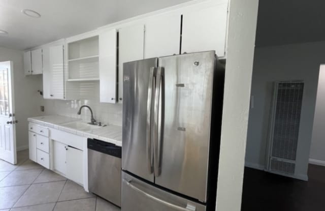 15672 Monroe Street - 15672 Monroe Street, Midway City, CA 92683