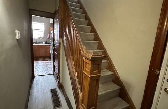5 Bedroom Located In Clifton Near UC's Campus Gallery 4