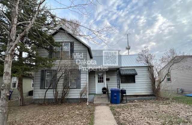 414 E 7th-4 Bedroom Home photos photos