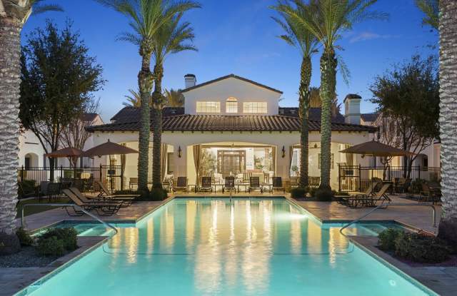 Bella Victoria photos photos