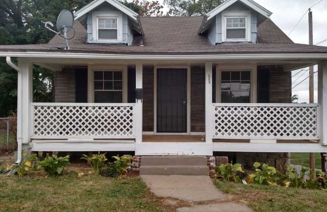 4400 Wabash Ave - 4400 Wabash Avenue, Kansas City, MO 64130
