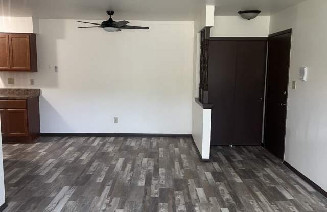 6951 North 76th Street #110 photos photos