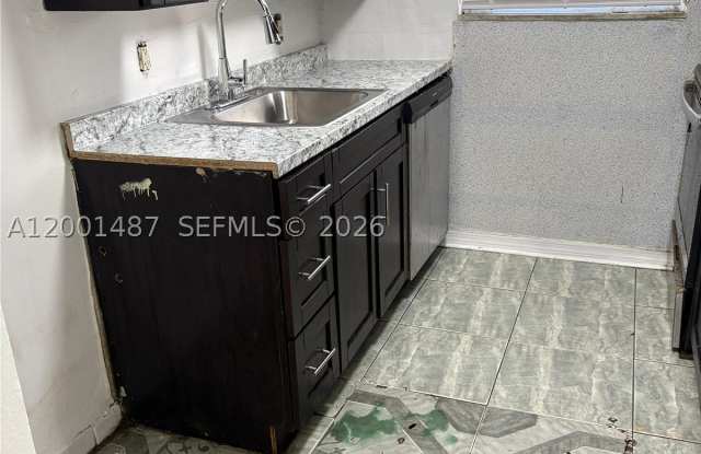 270 NE 142nd St photos photos 270 NE 142nd St photos photos