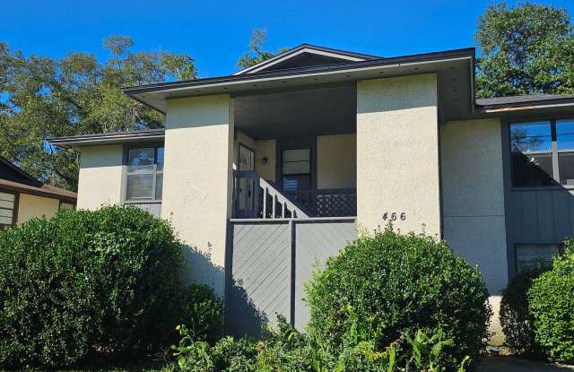 $995.00 - Two bedroom - Orange Park Bentwood Apartment Gallery 1