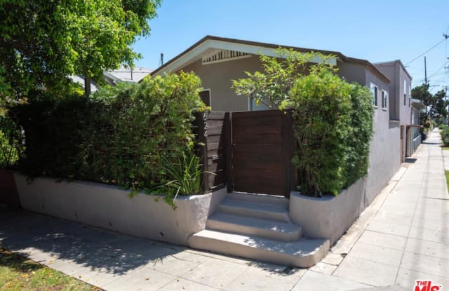 624 North VAN NESS Avenue - 624 N Van Ness Ave, Los Angeles, CA 90004