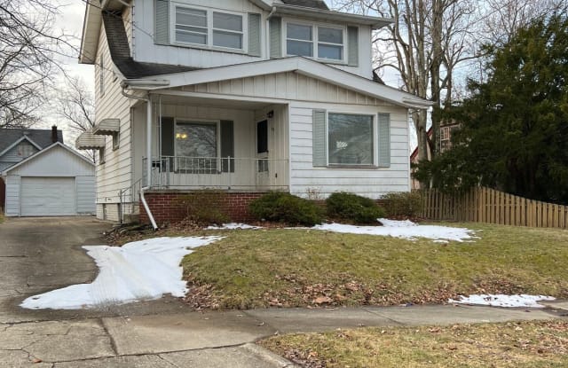 529 E. Prospect St. - 529 East Prospect Street Southeast, Girard, OH 44420