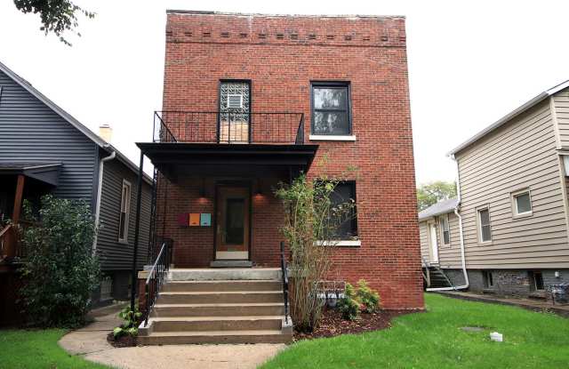 1717 Greenwood Street - 1717 Greenwood Street, Evanston, IL 60201