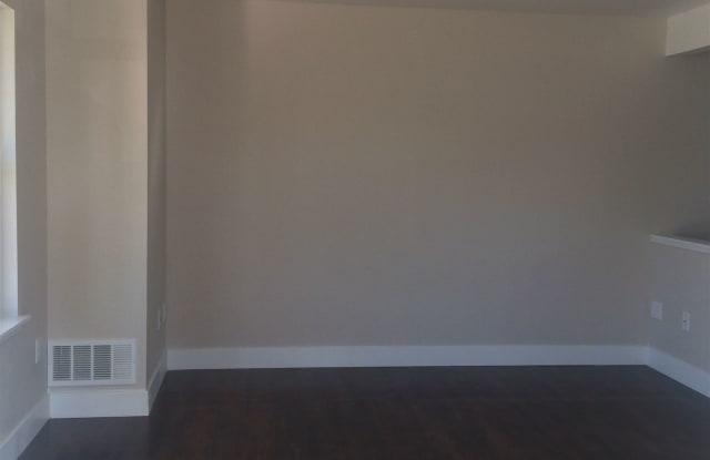 918 North Garfield Avenue Gallery 4