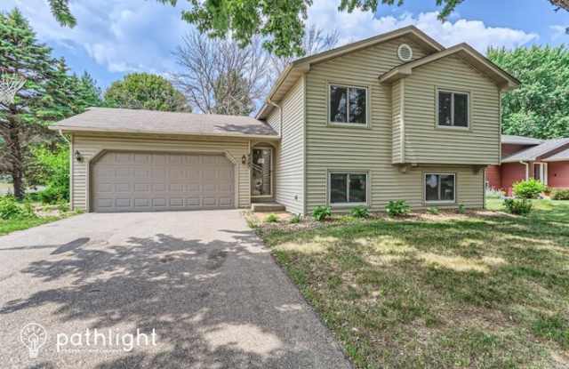 4247 Trenton Road - 4247 Trenton Road, Eagan, MN 55123
