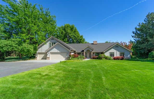 50 East Rooster Drive photos photos