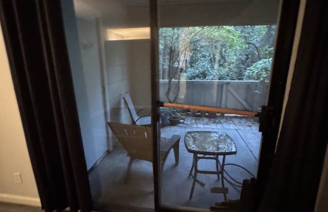 166 Farm Lane - 166 Farm Lane, Martinez, CA 94553