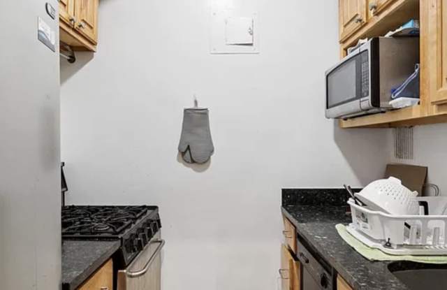 308 W 103rd St Apt 10C Gallery 1
