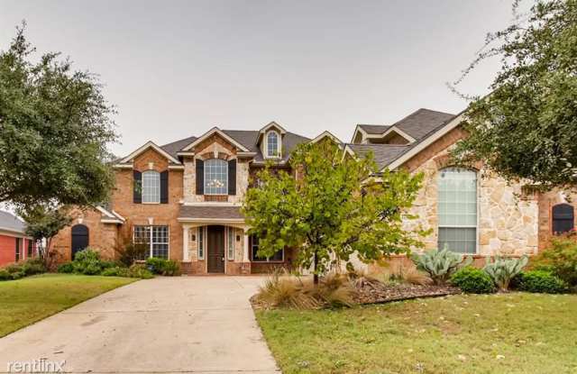 10213 Fairway Vista Dr - 10213 Fairway Vista Drive, Rowlett, TX 75089