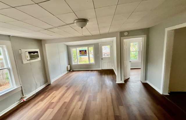 Cute 2BR Duplex in Zephyrhills photos photos