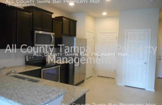 4756 White Sanderling Court Gallery 2