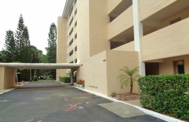 2BR/2BA Ground Level Condo in Venice Ave Condos photos photos
