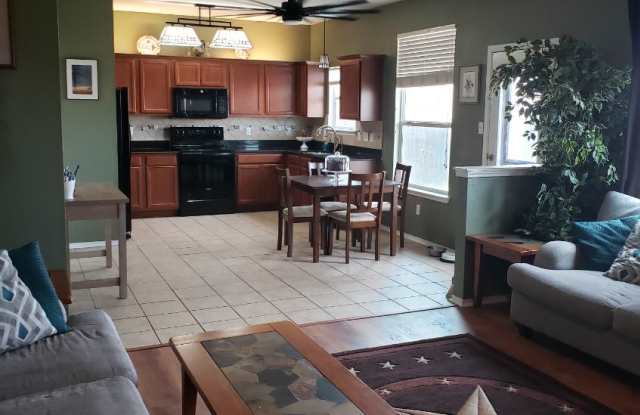 4905 Lions Gate Ln Gallery 2