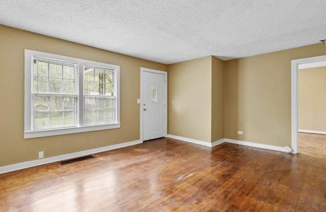304 23rd Avenue Northeast Gallery 3