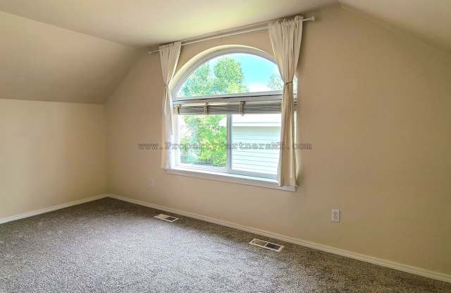 5Bd/2Ba Spacious House in Durston Meadows ***$2000 Rent Credit *** photos photos