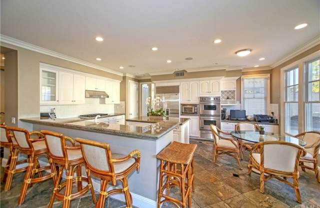 12 Jupiter Hills Drive Gallery 4
