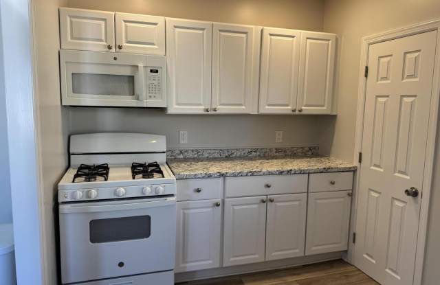 807 Grand Central Avenue - 807 Grand Central Avenue, Lavallette, NJ 08735