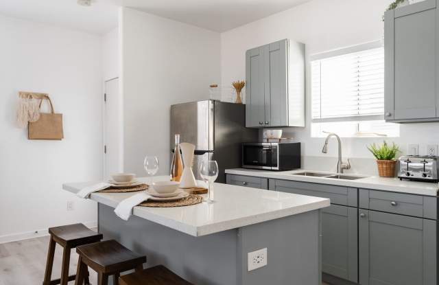 Pristine 1 Bedroom in San Diego! photos photos