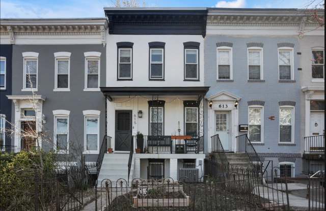 615 10th St Ne photos photos