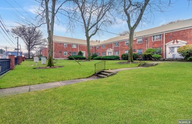 50 South First Street - 50 South 1st Street, Bergenfield, NJ 07621